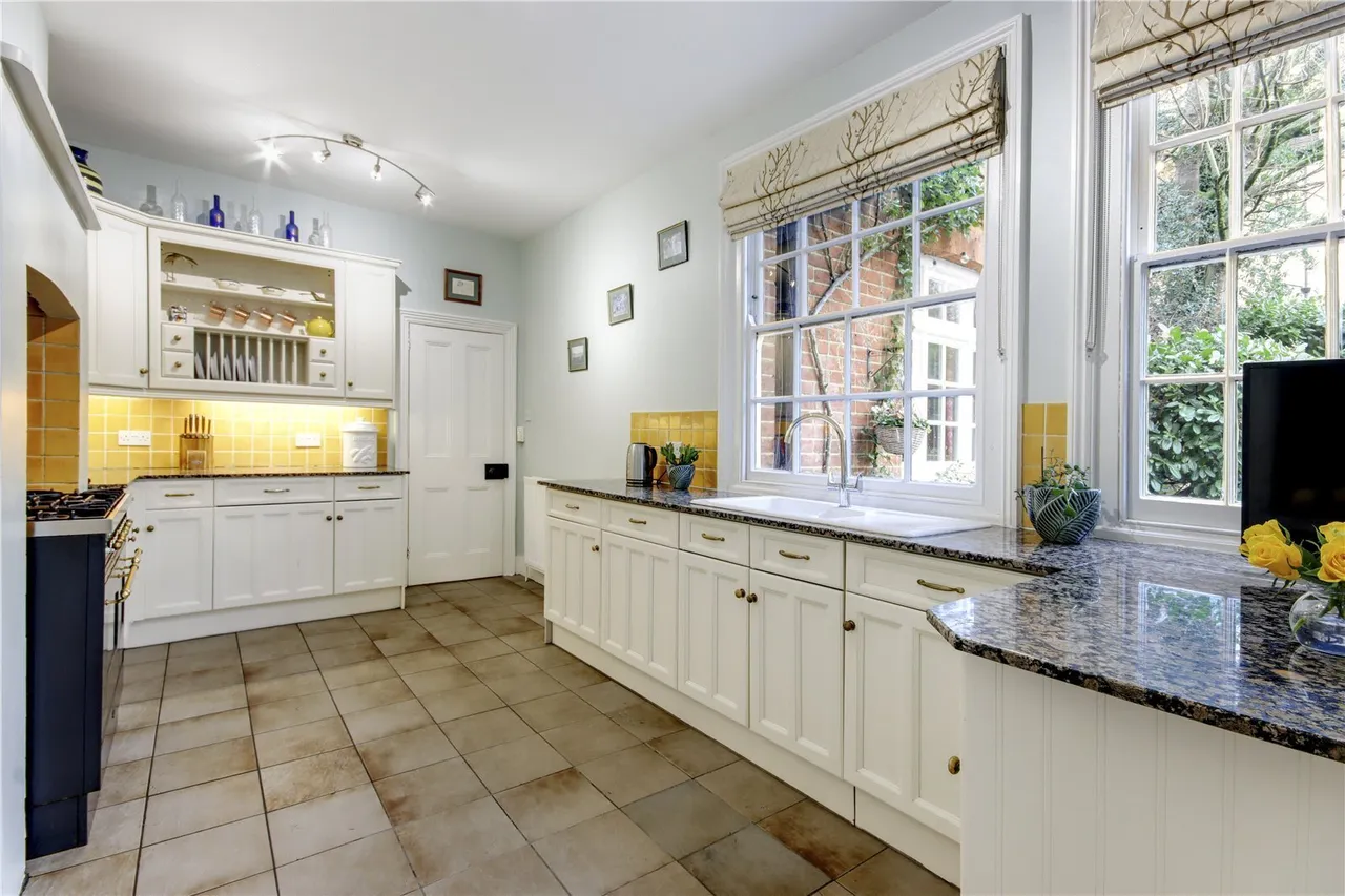 Bates Hill, Ightham, TN15, photo 2