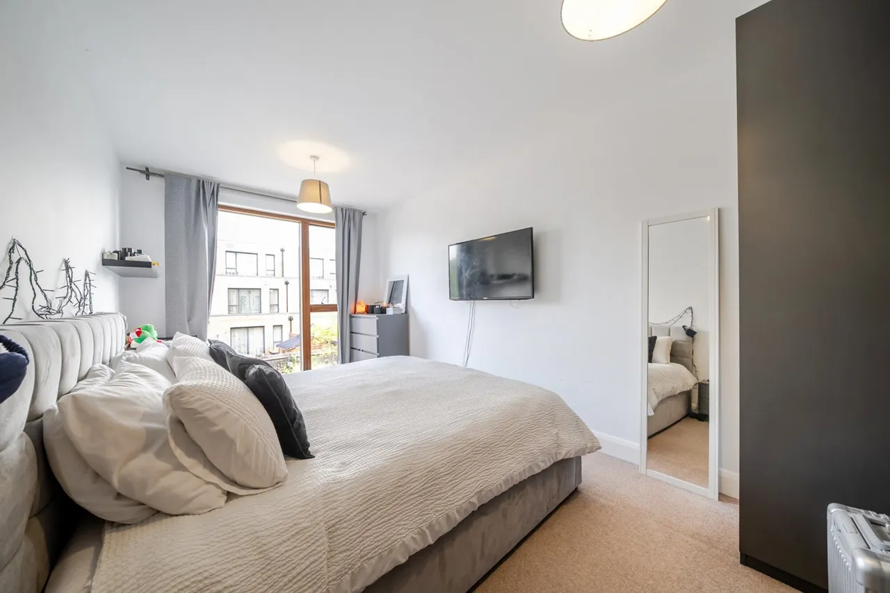Storer Drive, DA16, photo 6