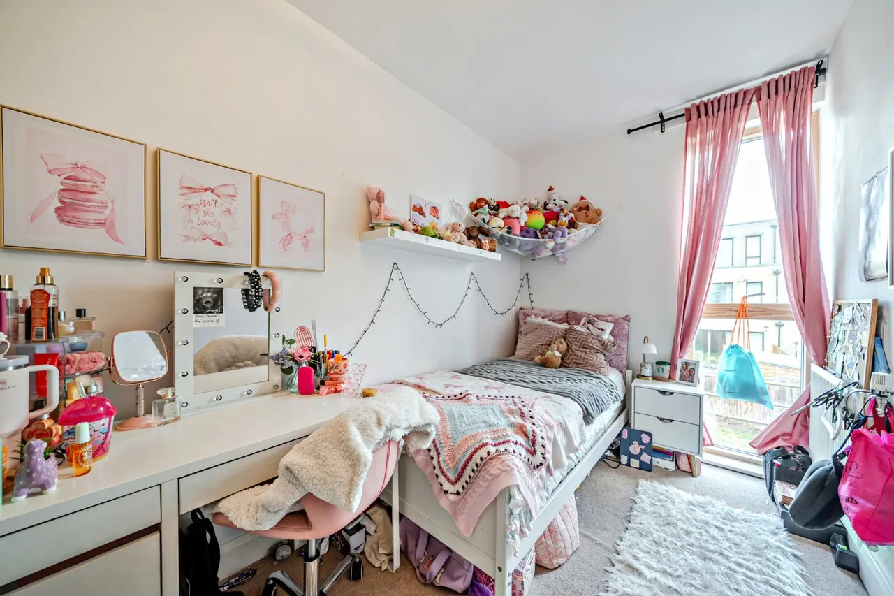 Storer Drive, DA16, photo 9