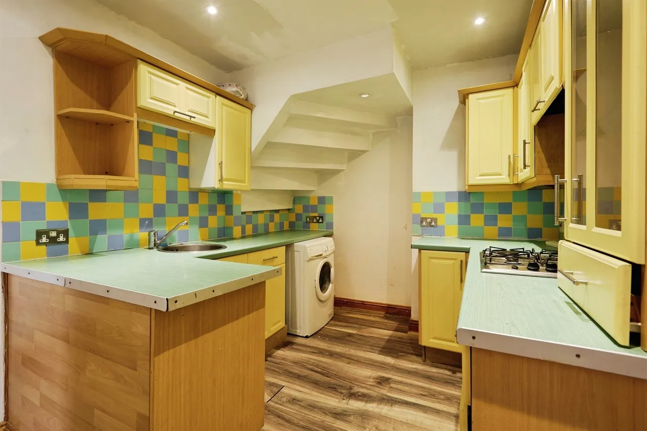 East Street, Blandford Forum, DT11, photo 7