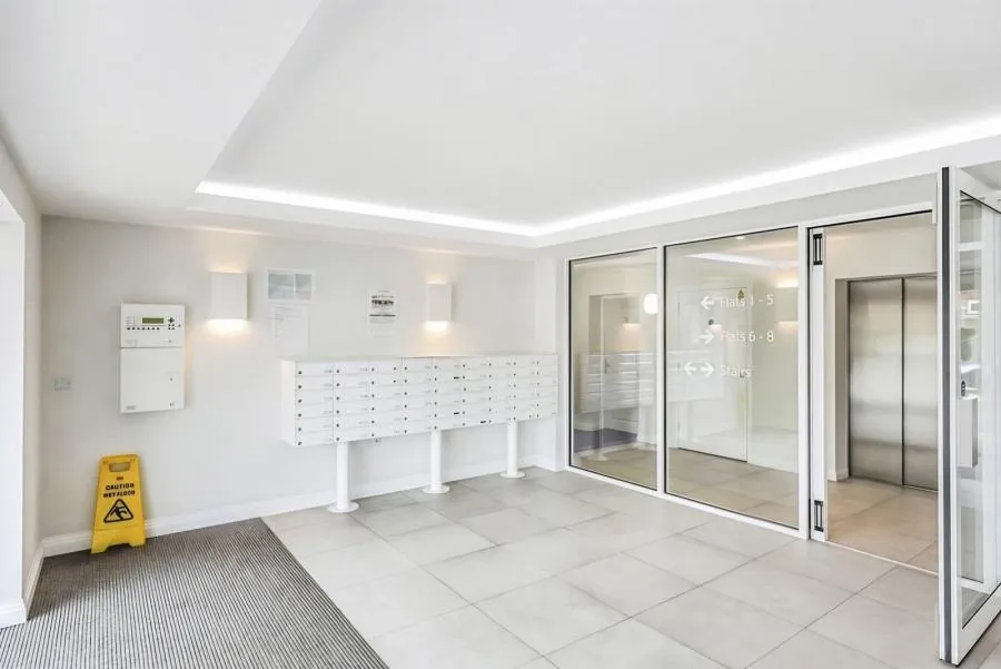 Waterloo Road, Uxbridge, UB8, photo 7
