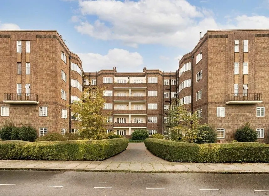 2 bed flat to rent, Chiswick Village, Chiswick, W4