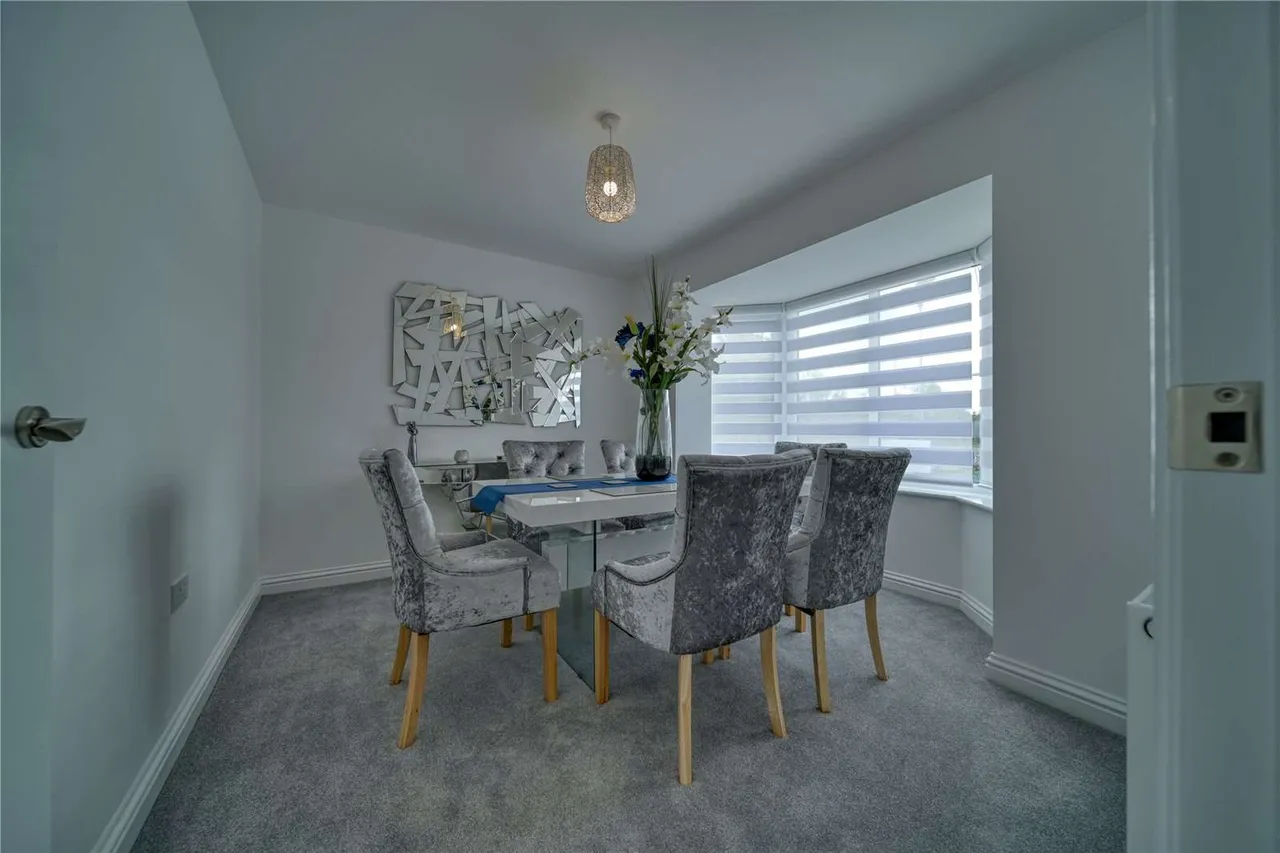 Selborne Park, Selborne Road, Alton, Hampshire, GU34 1SZ, photo 6