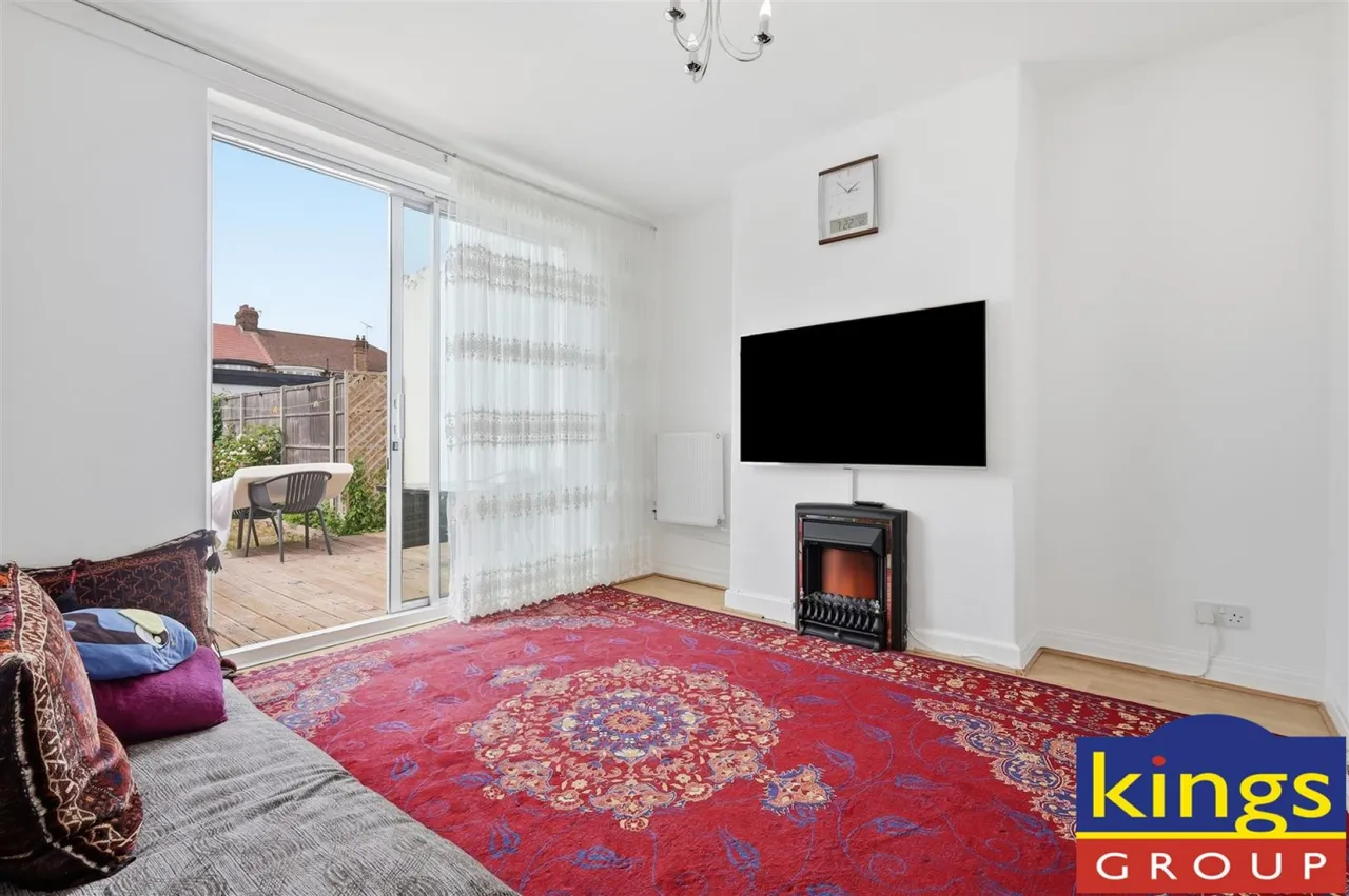 Bexley Gardens, Edmonton, N9, photo 6