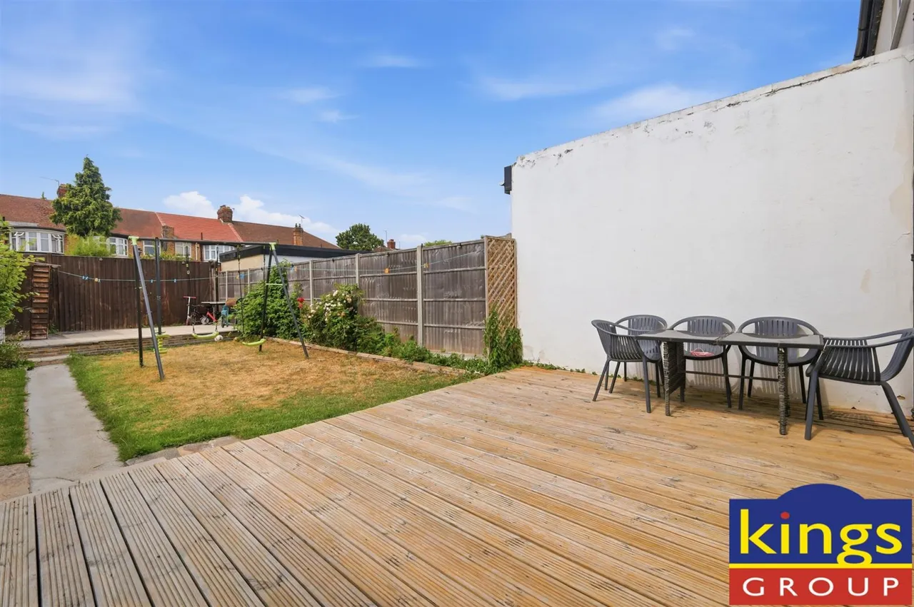 Bexley Gardens, Edmonton, N9, photo 8