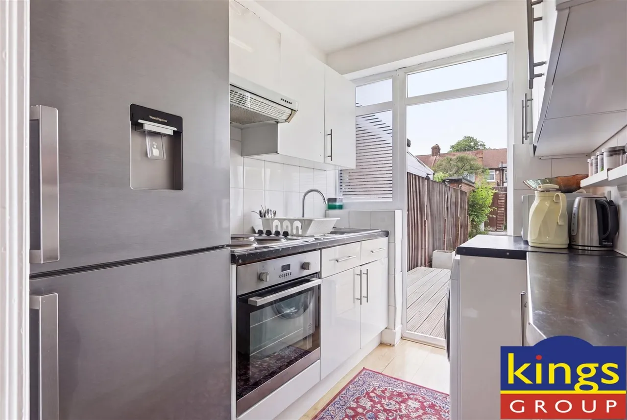 Bexley Gardens, Edmonton, N9, photo 7