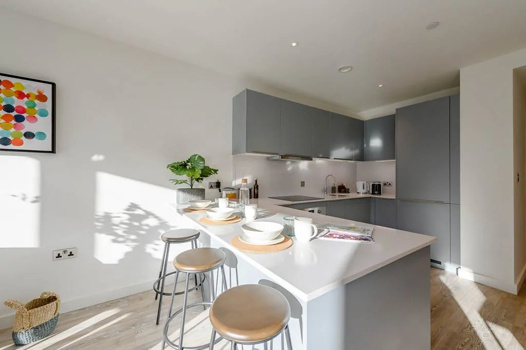1303 Landsby East, 6 Weaver Walk, Wembley, photo 3
