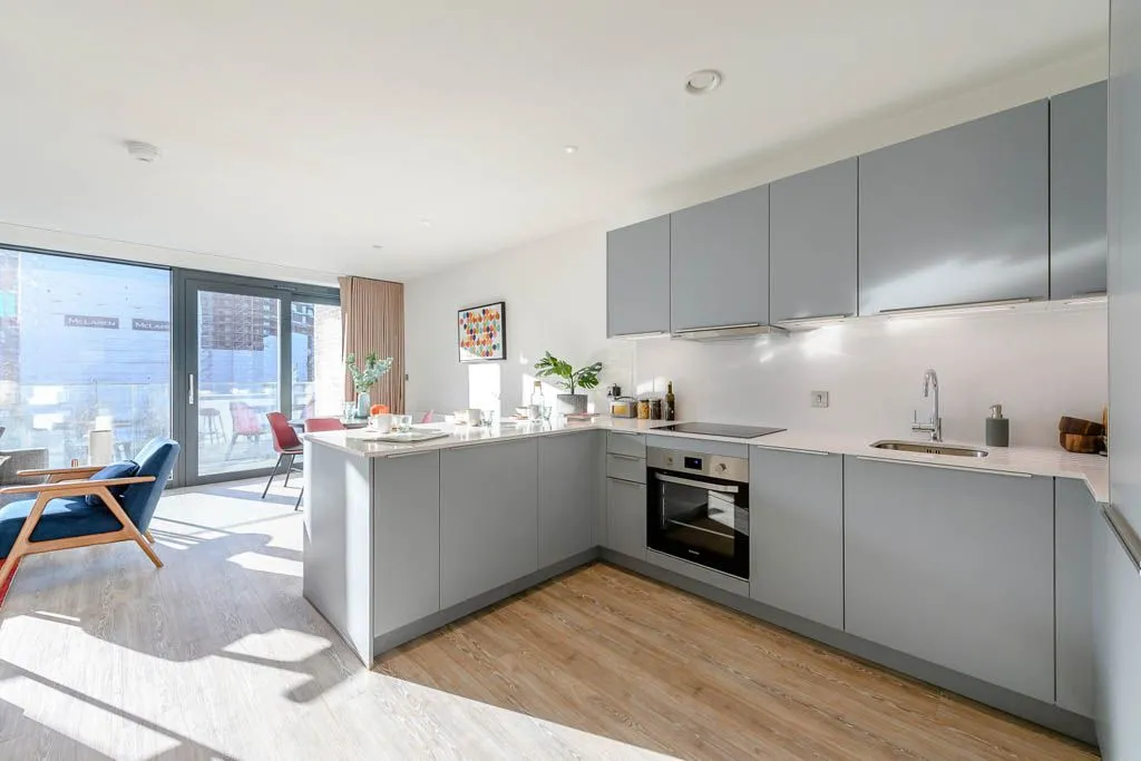 1303 Landsby East, 6 Weaver Walk, Wembley, photo 2