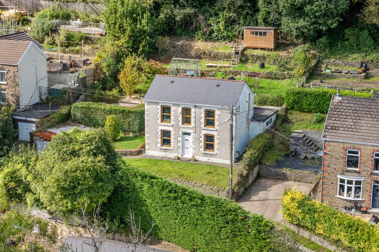Derw Road, Pontardawe, Swansea, SA8, photo 2
