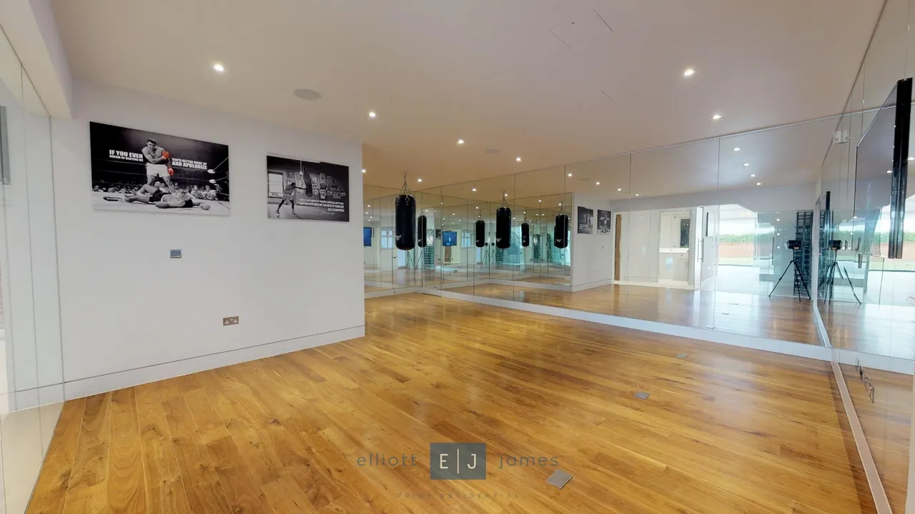 Carroll Hill, Loughton, IG10, photo 9
