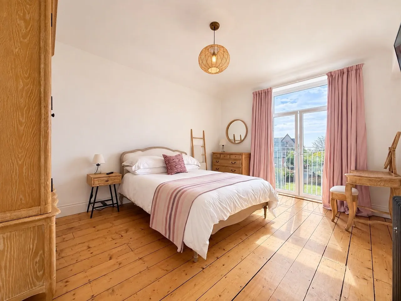 Clive Place, Penarth, CF64, photo 13