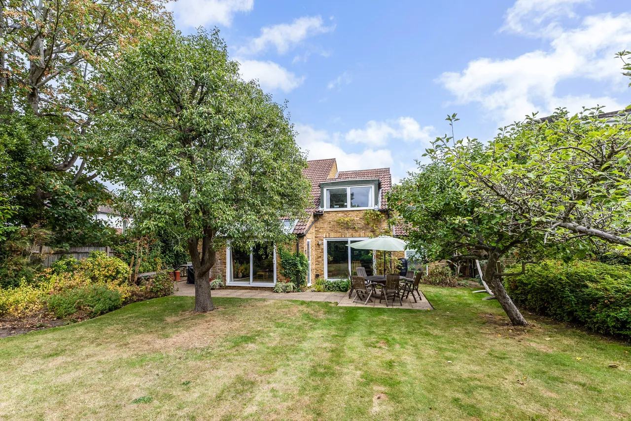 Manor Road, Teddington, TW11, photo 3