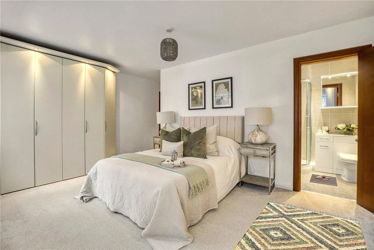Belsize Mews, Belsize Village, NW3, photo 13