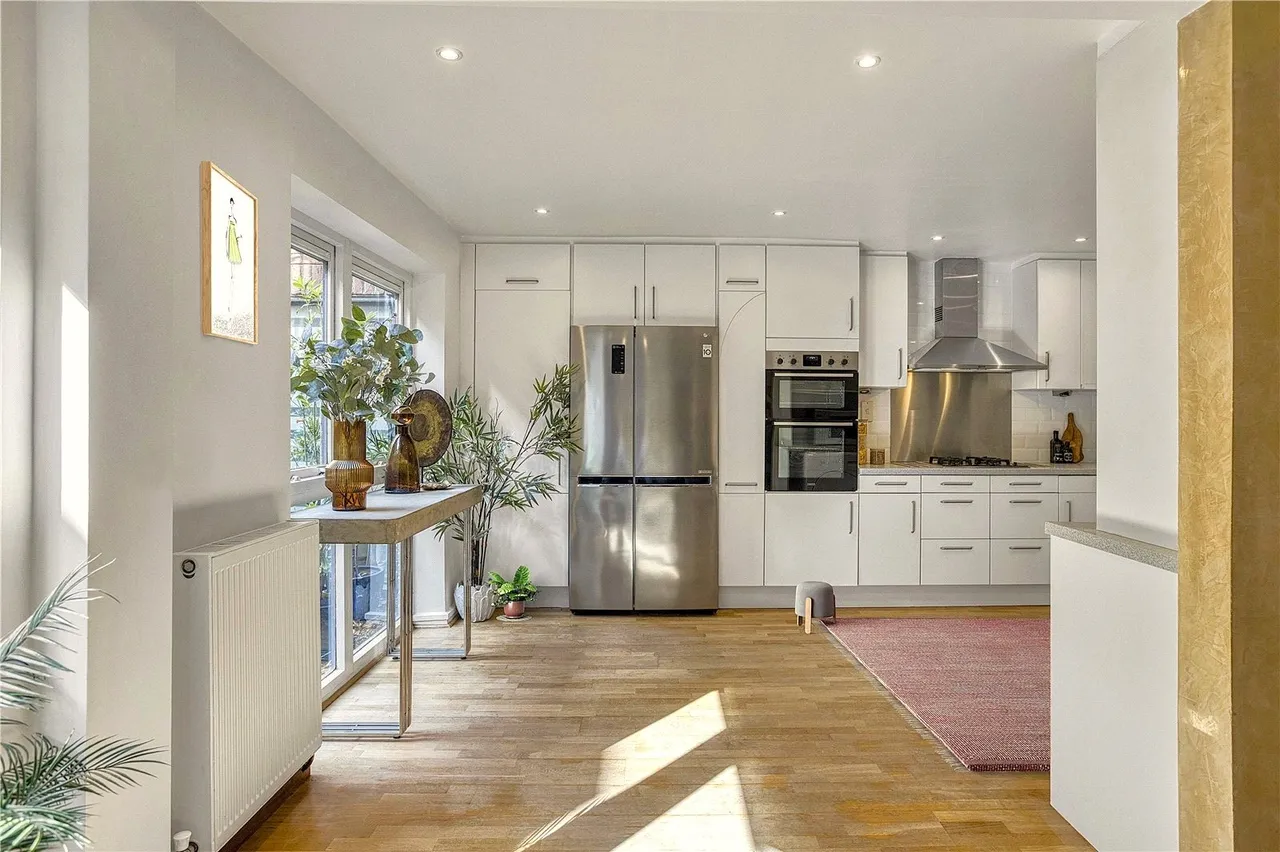 Belsize Mews, Belsize Village, NW3, photo 7