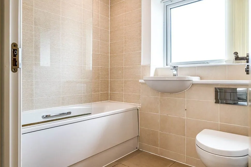Dunsop Avenue, Manchester, M11, photo 8
