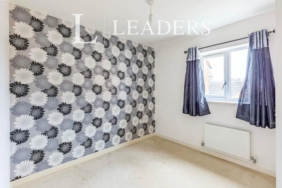 3 bed house to rent, Olympic Square, Corby, NN18