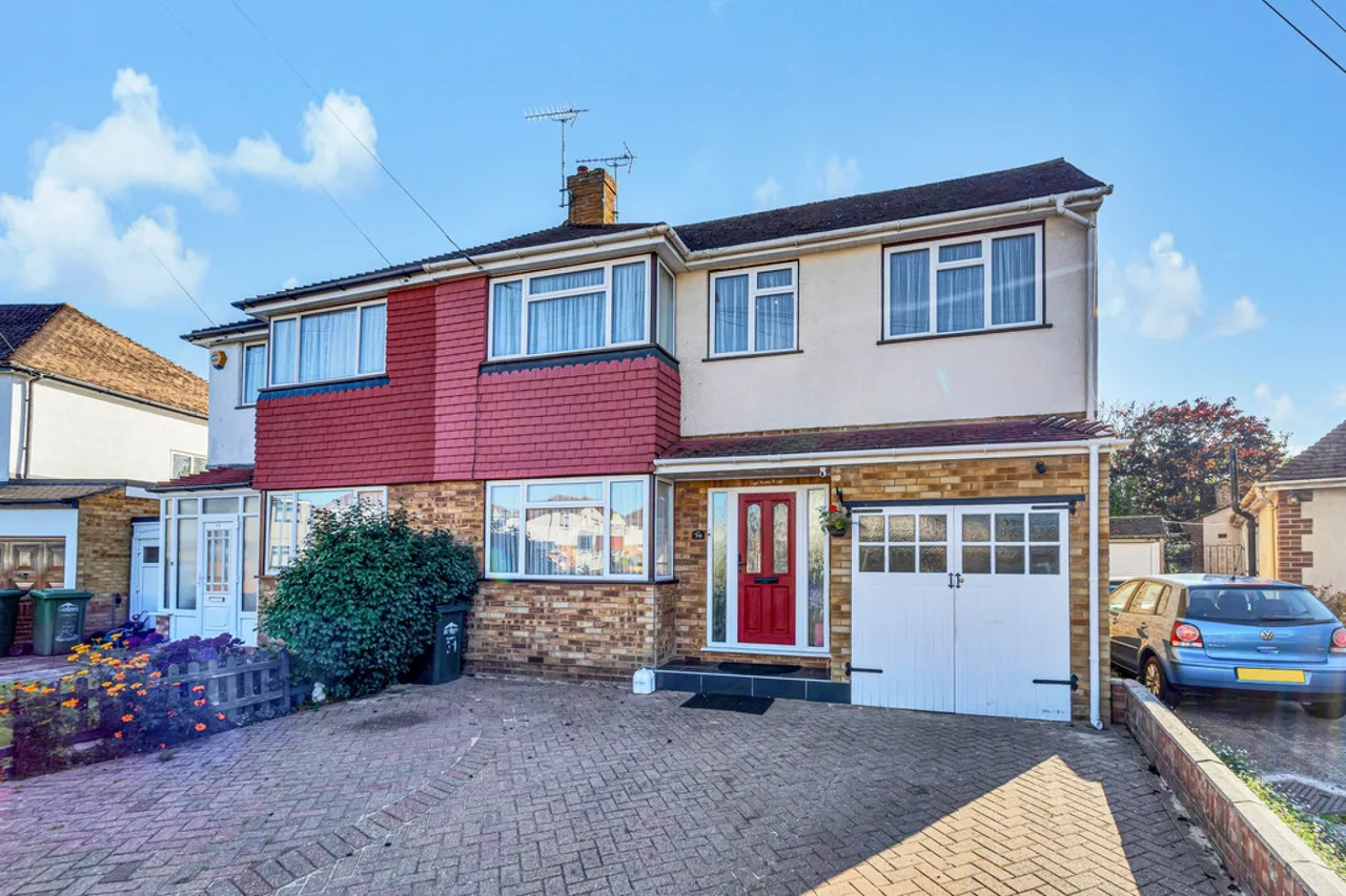 St Margarets Avenue, Ashford, photo 18