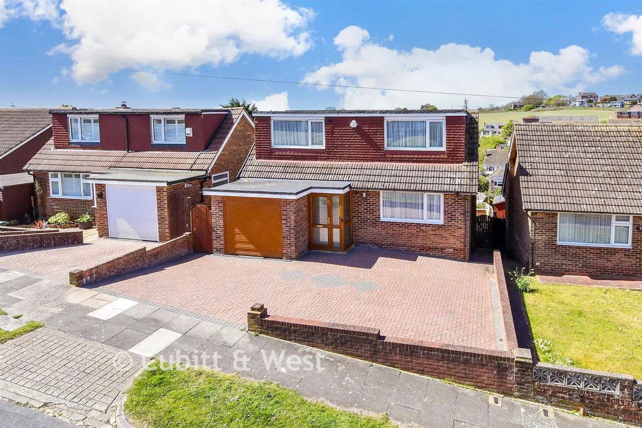 5 bed house for sale, The Brow, Woodingdean, BN2