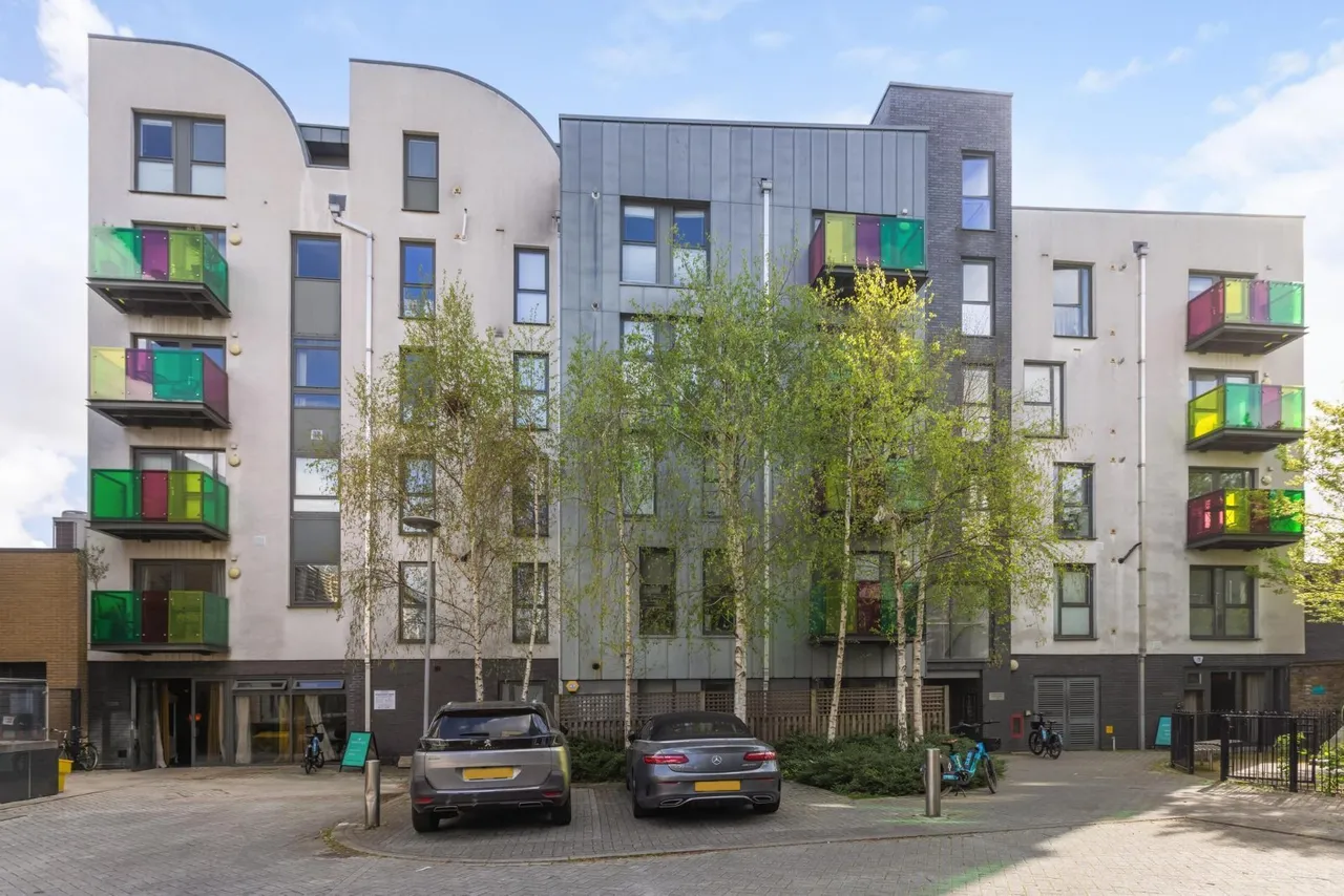 Bicycle Mews, London, SW4, photo 8