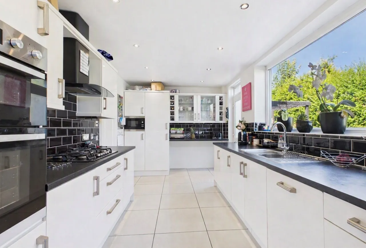 Widley Road, Cosham, PO6, photo 5