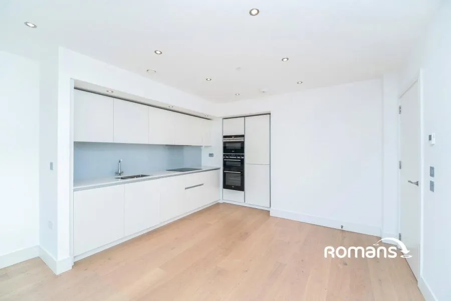 Garnet Place, West Drayton, UB7, photo 4