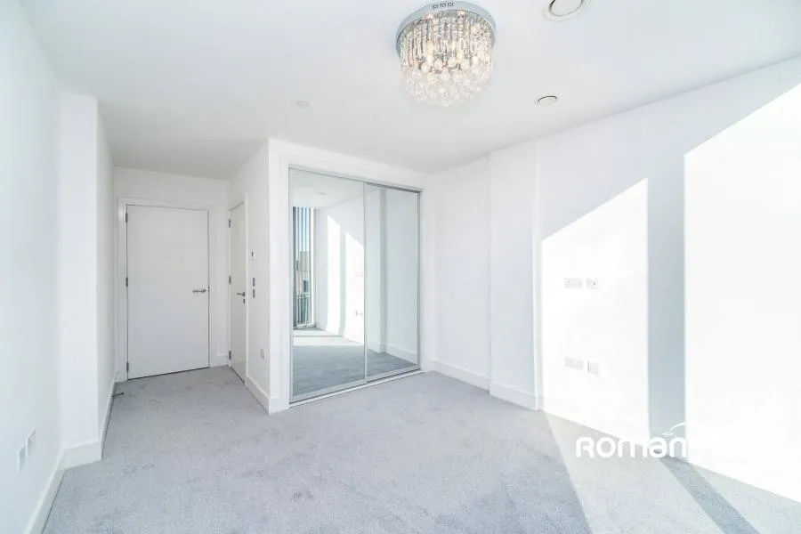 Garnet Place, West Drayton, UB7, photo 6