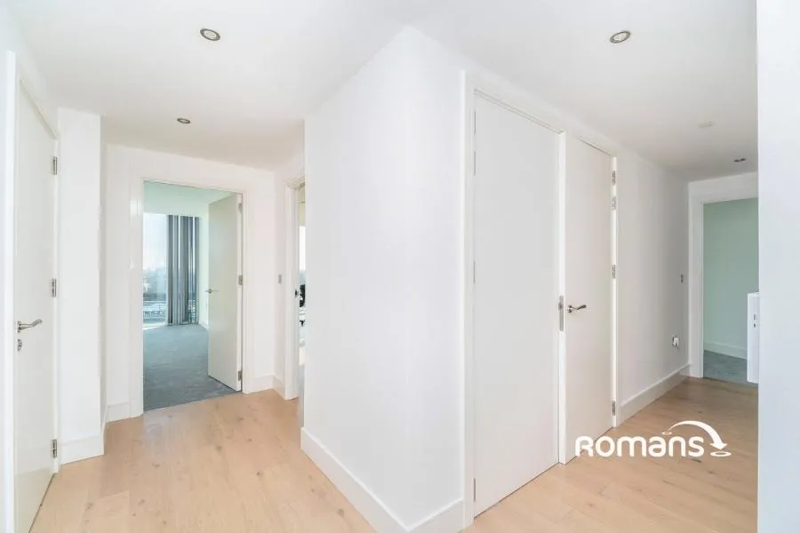 Garnet Place, West Drayton, UB7, photo 15