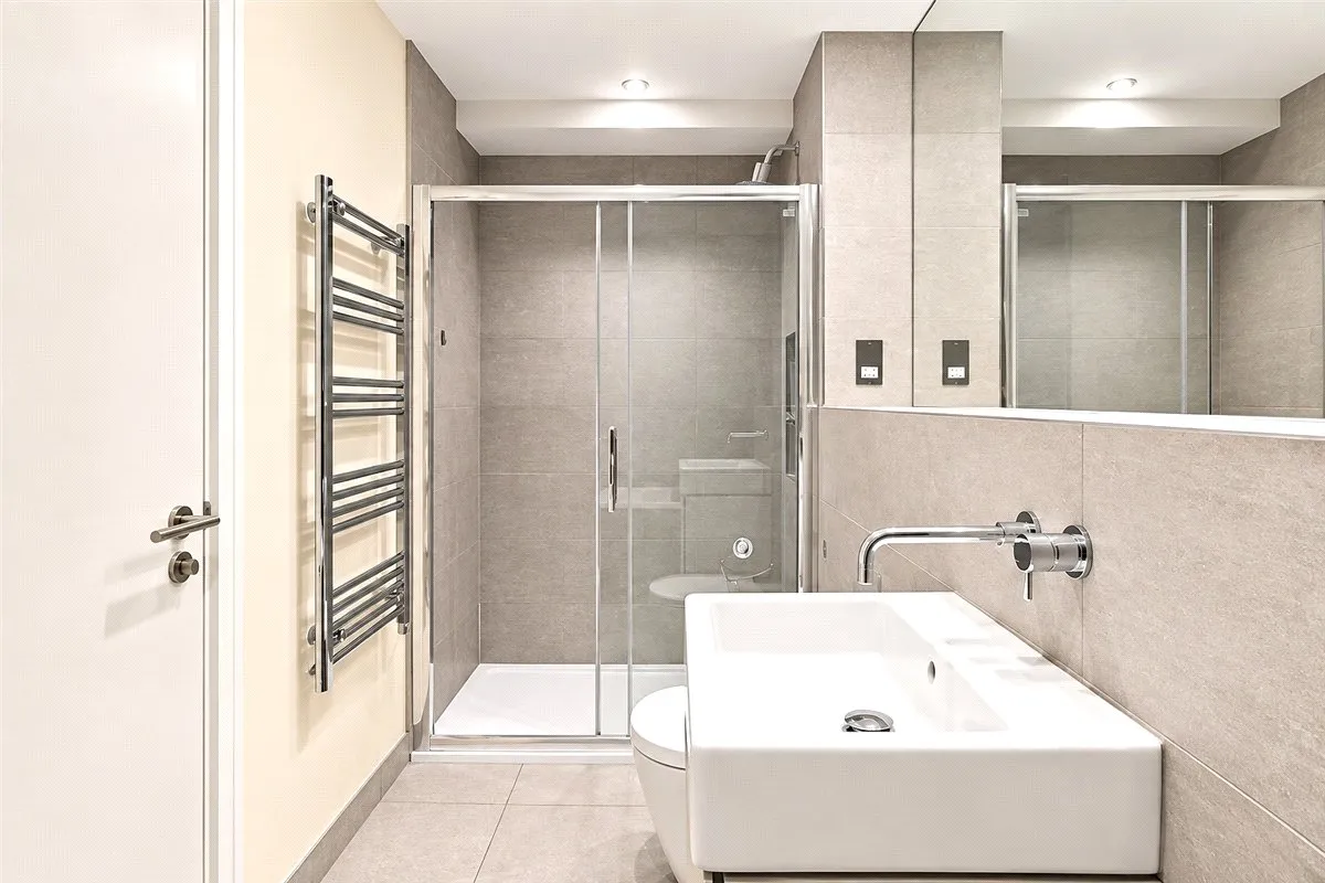 Broomhouse Lane, London, SW6, photo 10