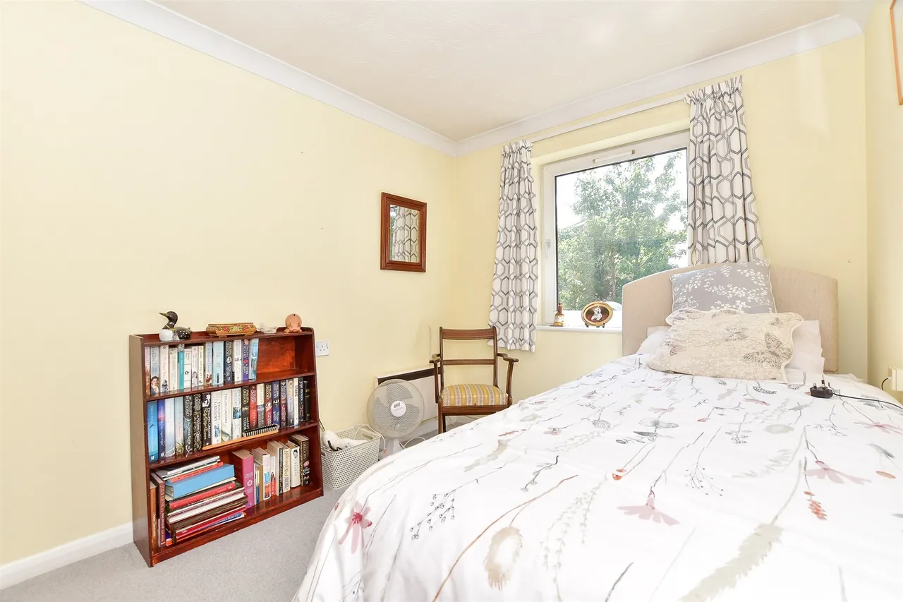 Waterloo Road, Tonbridge, TN9, photo 12