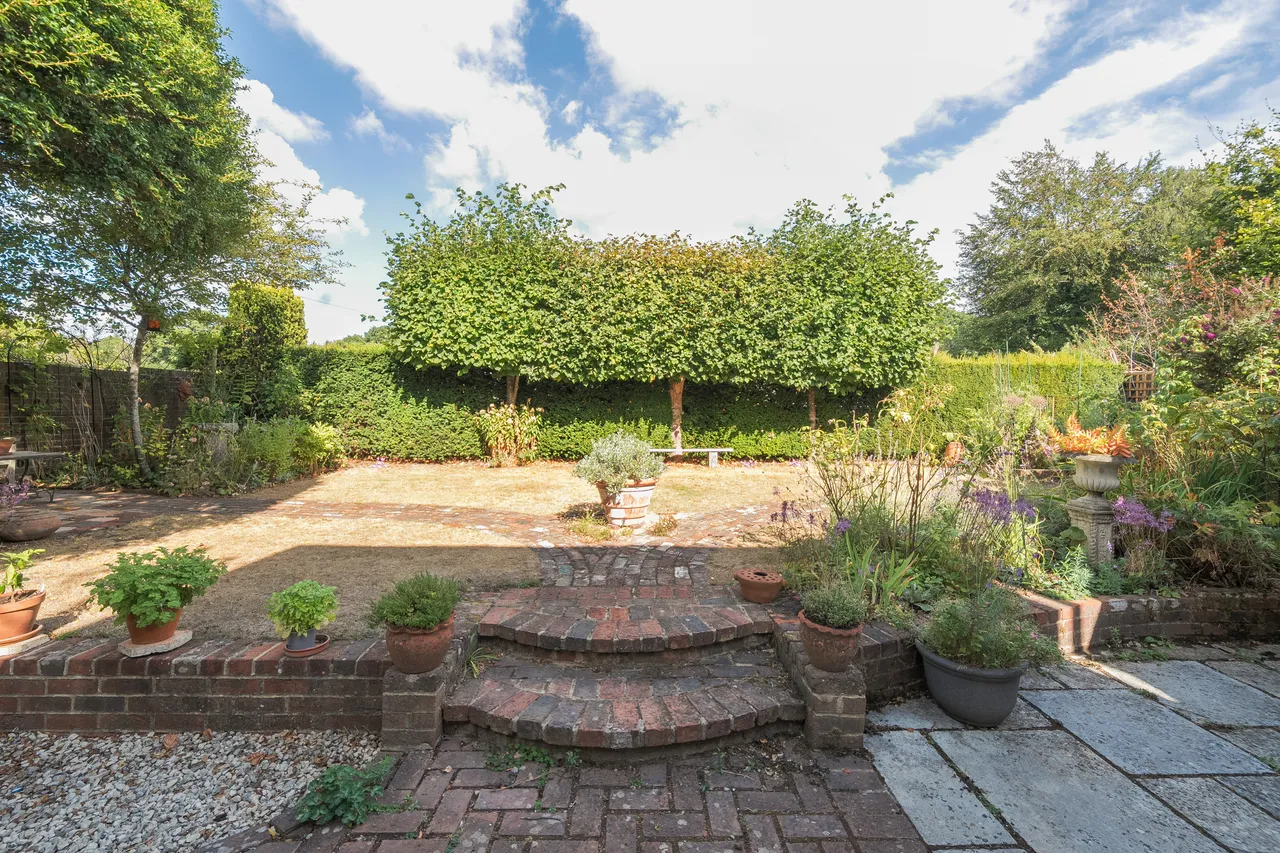 Church Road, Bramshott, GU30, photo 3