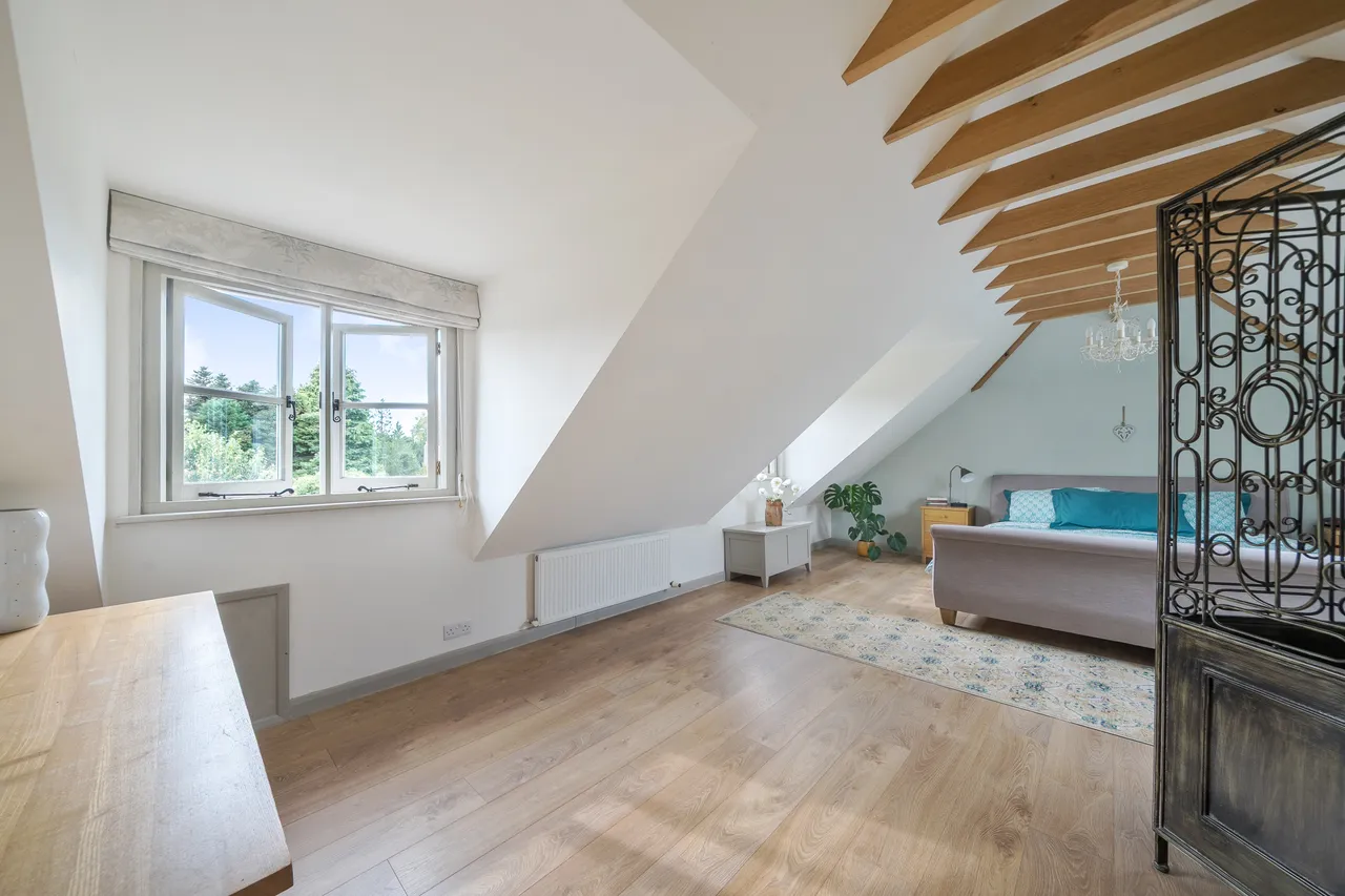 Church Road, Bramshott, GU30, photo 8