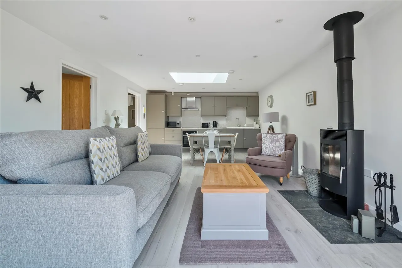 Little Abshot Road, Abshot, Warsash, photo 7