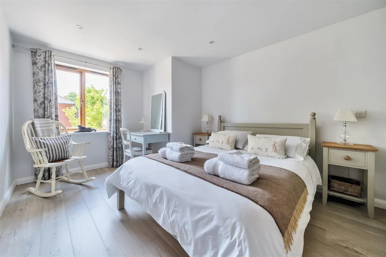 Little Abshot Road, Abshot, Warsash, photo 4