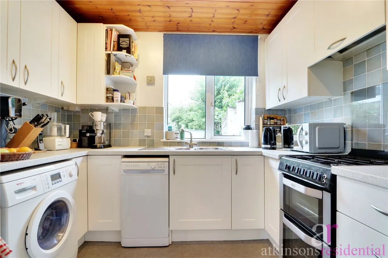Manor Road, Enfield, Middlesex, EN2 0AR, photo 9