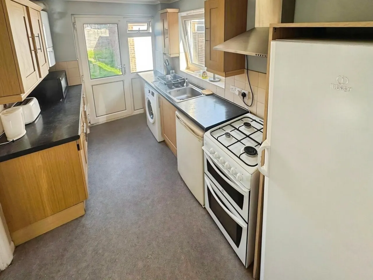 Ringwood Close, Canterbury, photo 2