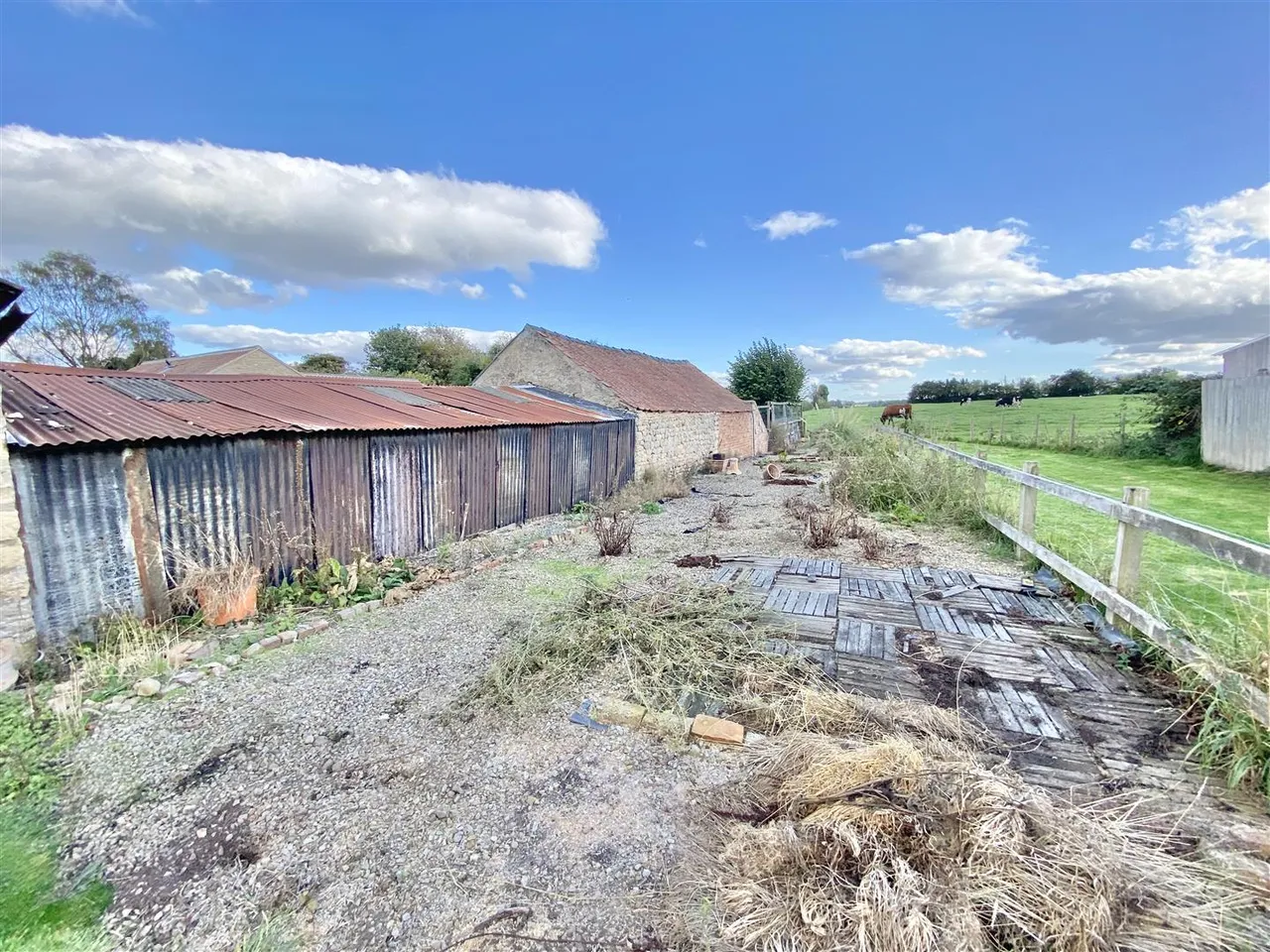 Greenfields, Thornton Watlass, photo 5