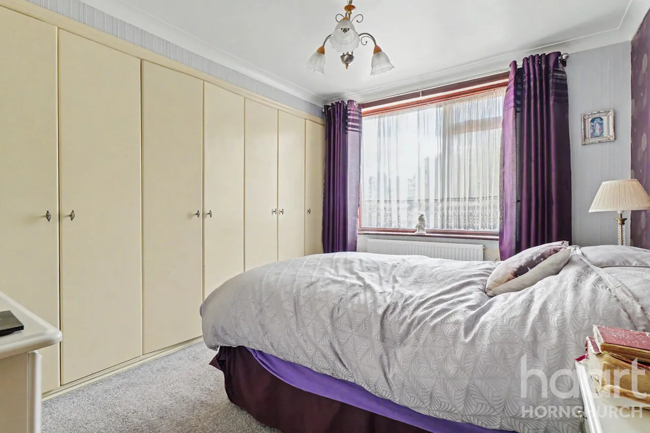 Boscombe Avenue, Hornchurch, RM11, photo 9