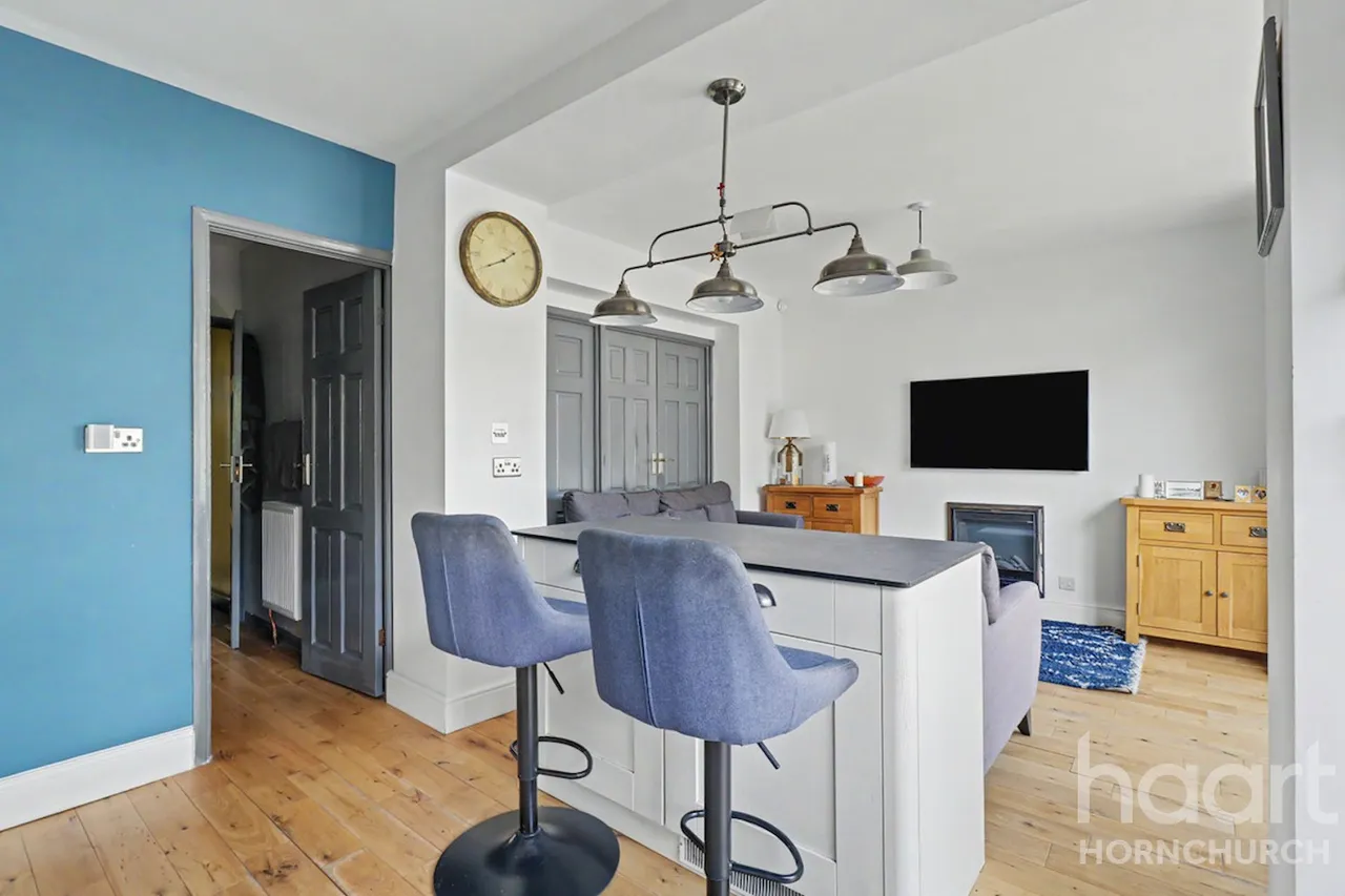 Boscombe Avenue, Hornchurch, RM11, photo 5
