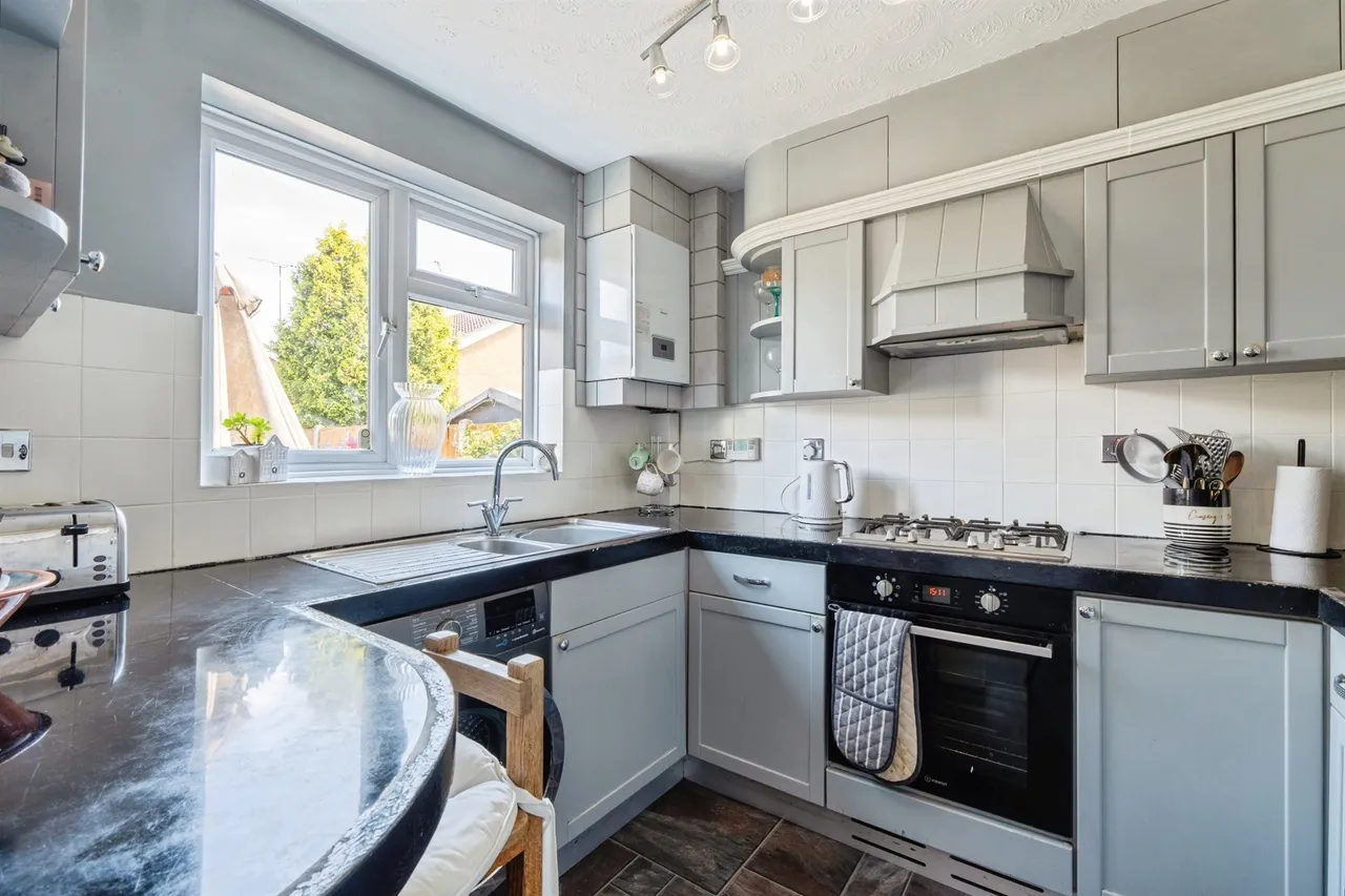 Yarrow Close, Hamilton, LEICESTER, photo 3