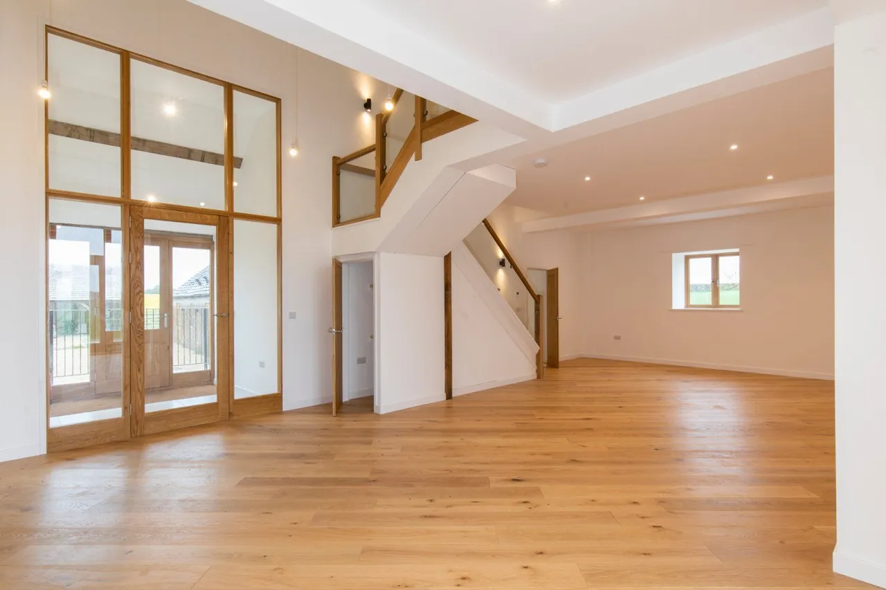 Sapperton, Cirencester, Gloucestershire, GL7 6QH, photo 3