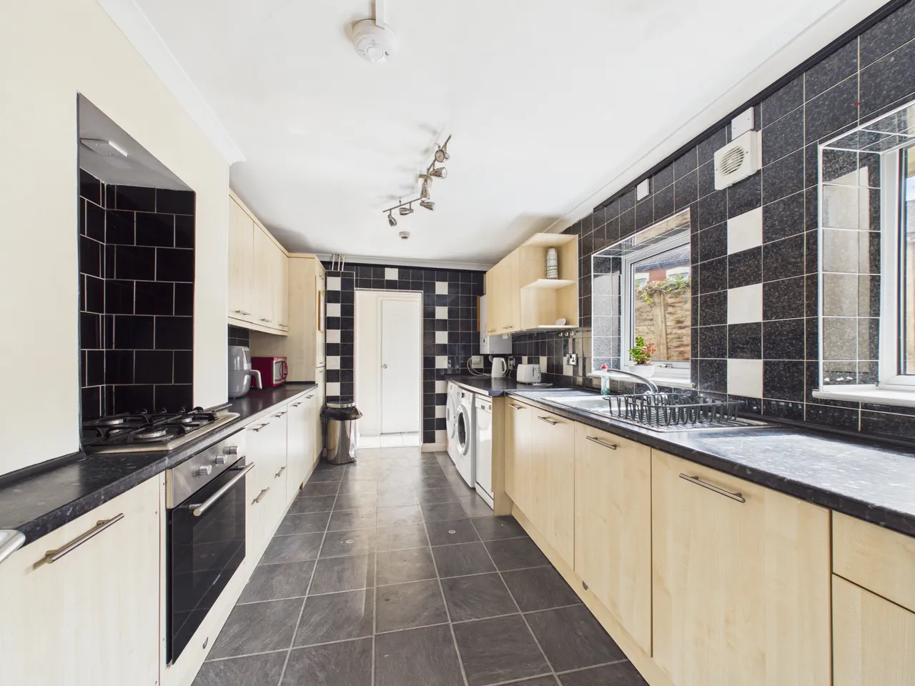 Oxford Road, Gloucester, GL1 3EE, photo 2