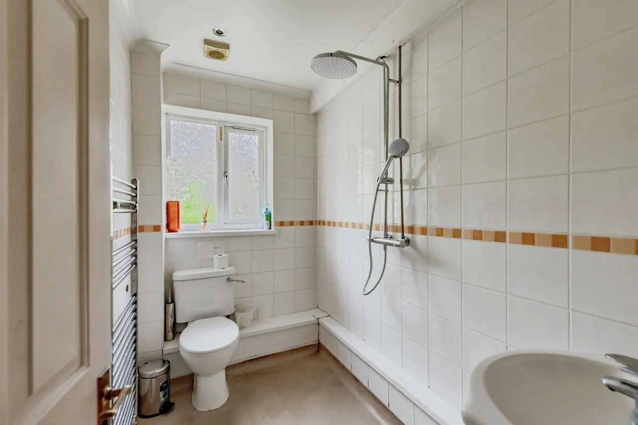 Tinsley Close, Crawley, RH10, photo 12