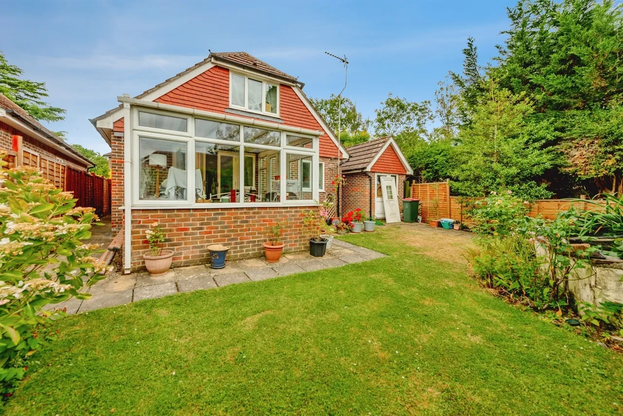 Tinsley Close, Crawley, RH10, photo 17