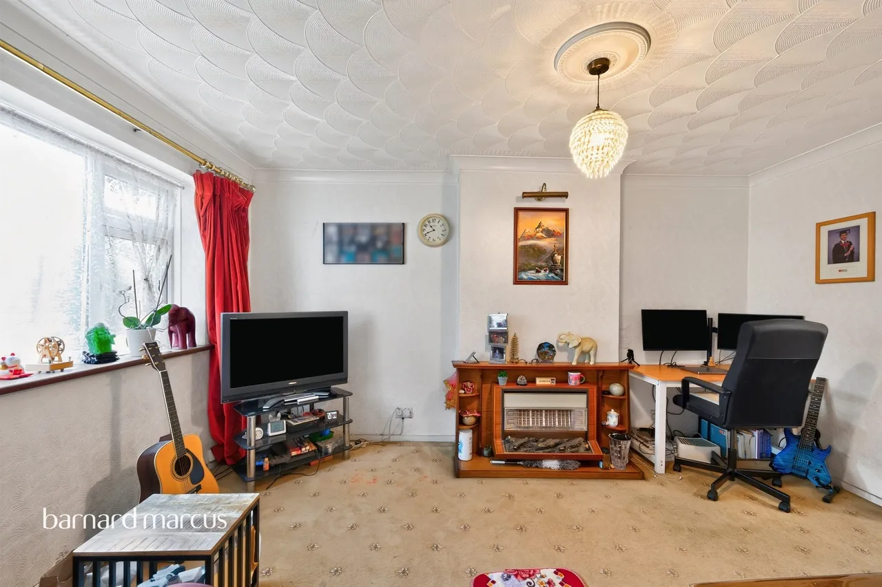 Hatton Green, Feltham, TW14, photo 5