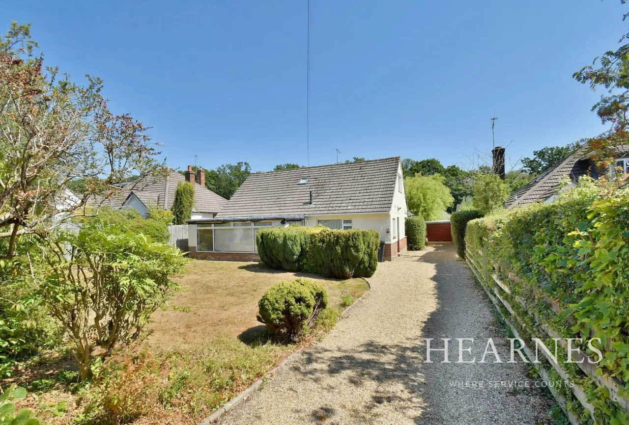 3 bed house for sale, Birch Avenue, BH22