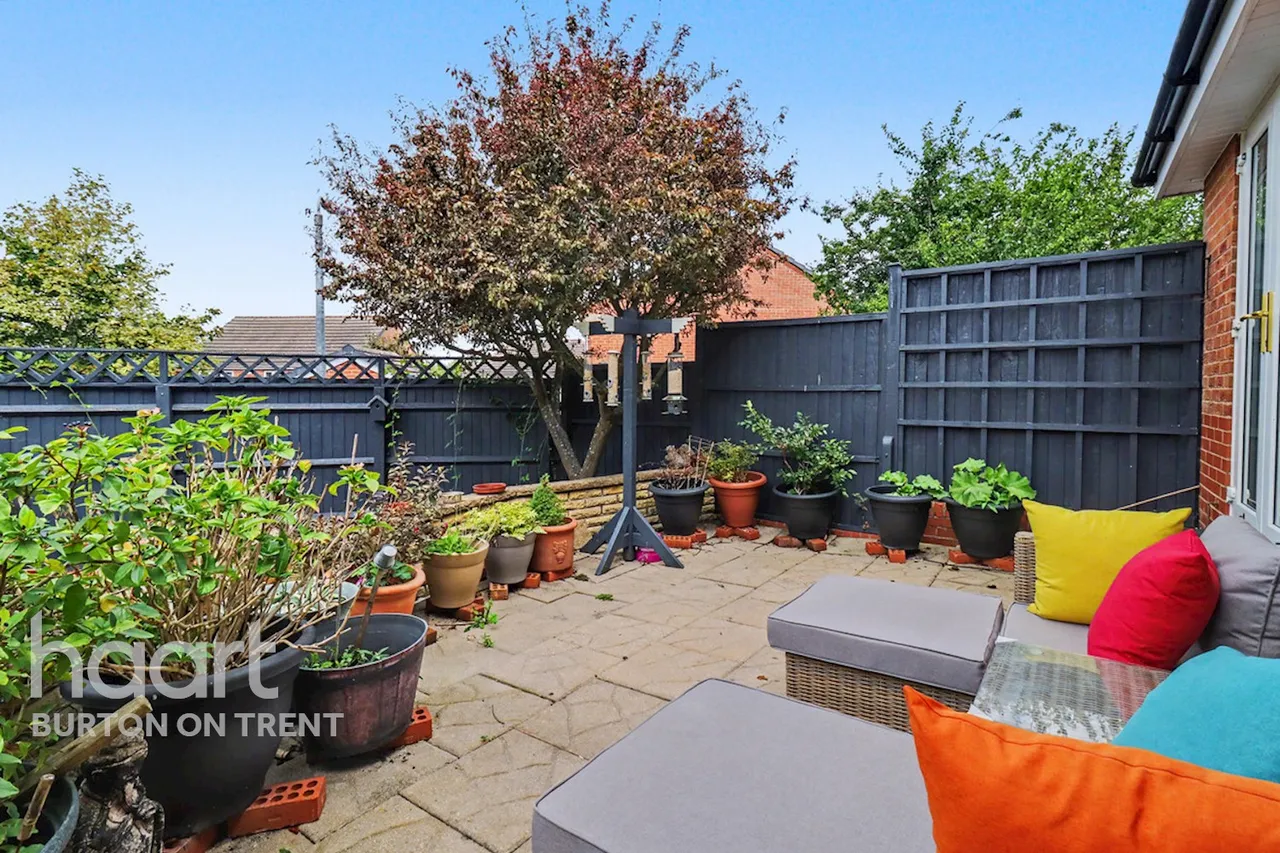 Sharpswood Manor, Swadlincote, DE11, photo 29
