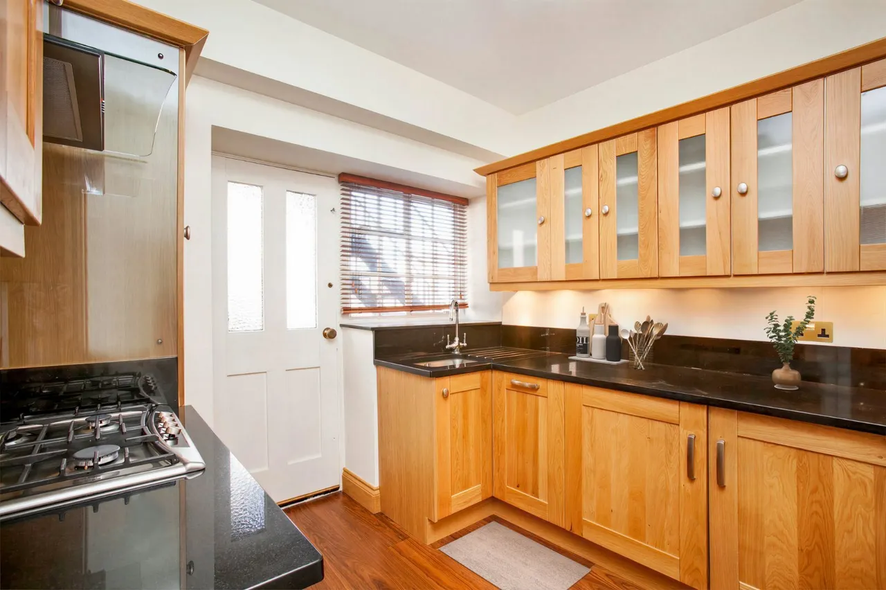 Richmond Hill Court, Richmond, TW10, photo 3
