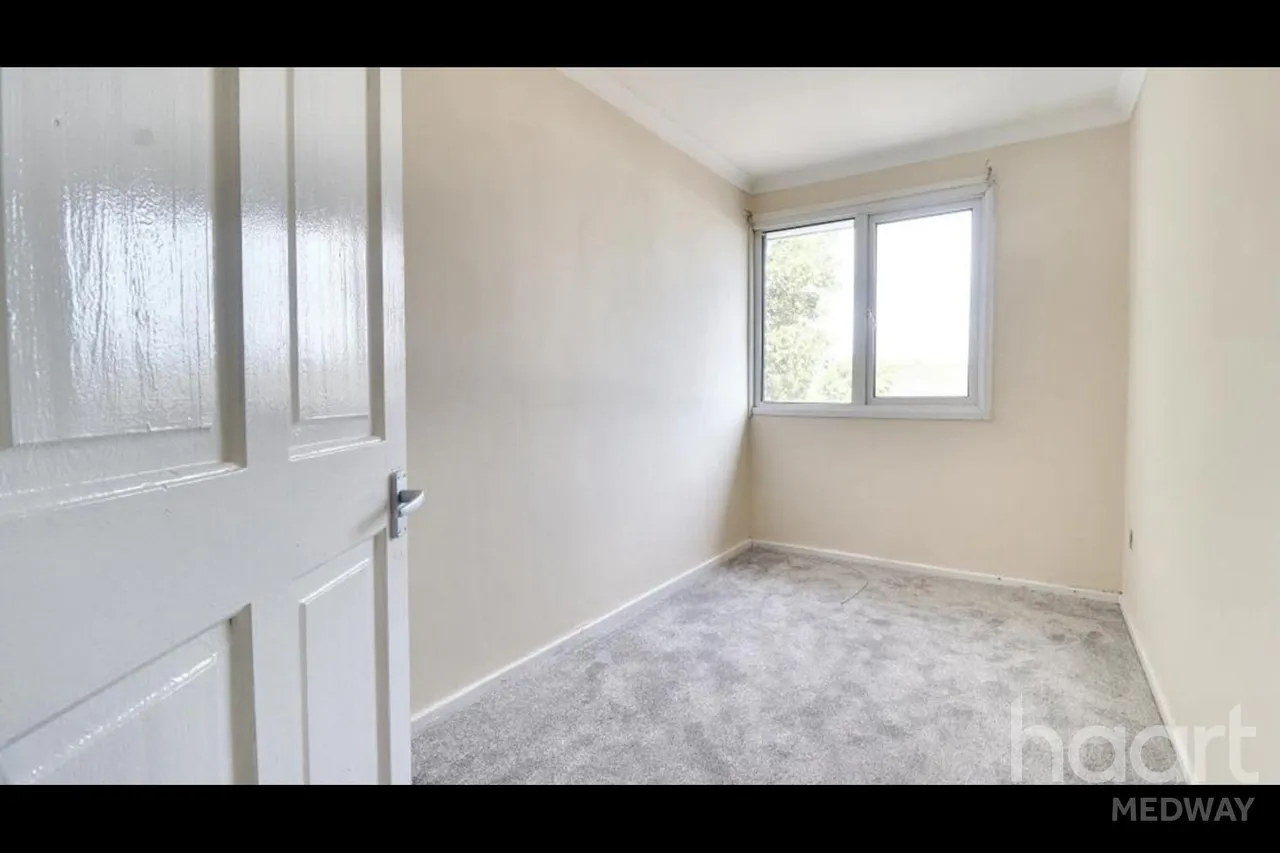 Stour Close, Strood, ME2, photo 11
