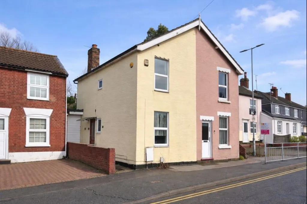 4 bed house to rent — Greenstead Road, Colchester, CO1 2SQ