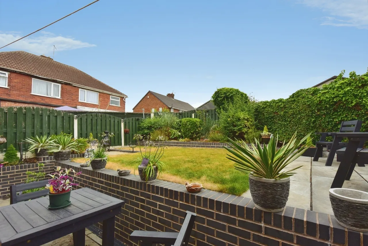 Rosegarth Avenue, Aston, S26, photo 22